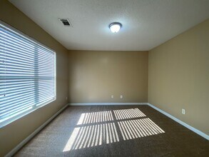 140 Bridgewater Way in Athens, GA - Building Photo - Building Photo