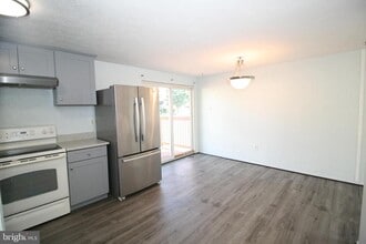1378 Rollinghouse Dr in Frederick, MD - Building Photo - Building Photo
