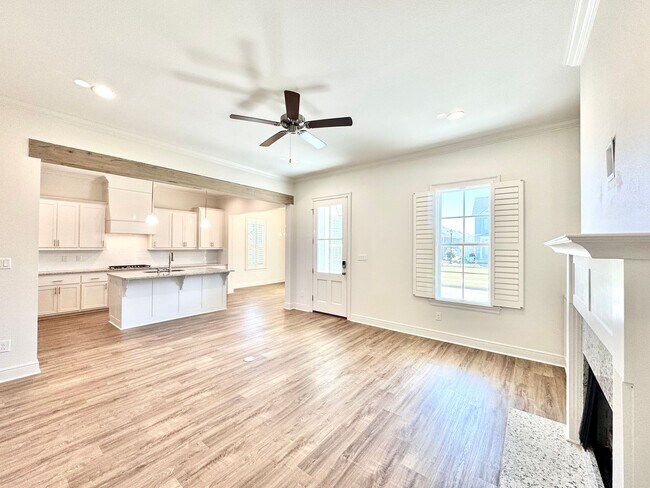 1213 Haymarket St in Zachary, LA - Building Photo - Building Photo