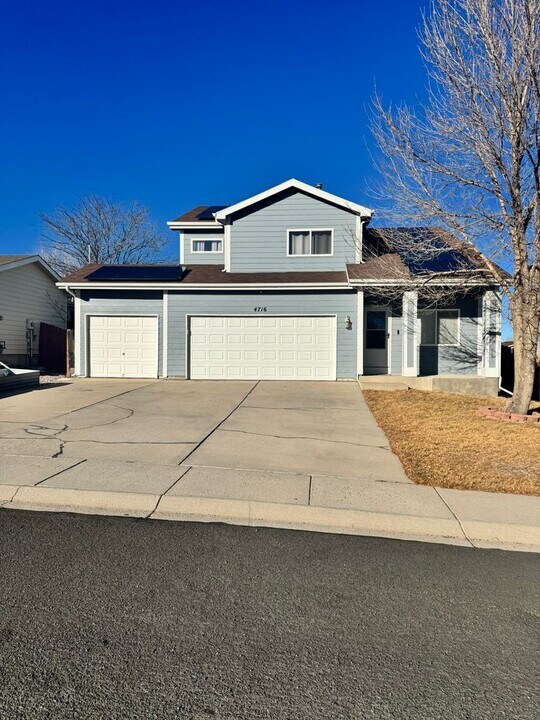 4716 Spur Dr in Cheyenne, WY - Building Photo