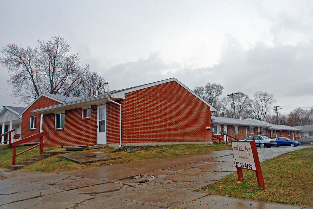 South Hill Apartments in Xenia, OH - Building Photo