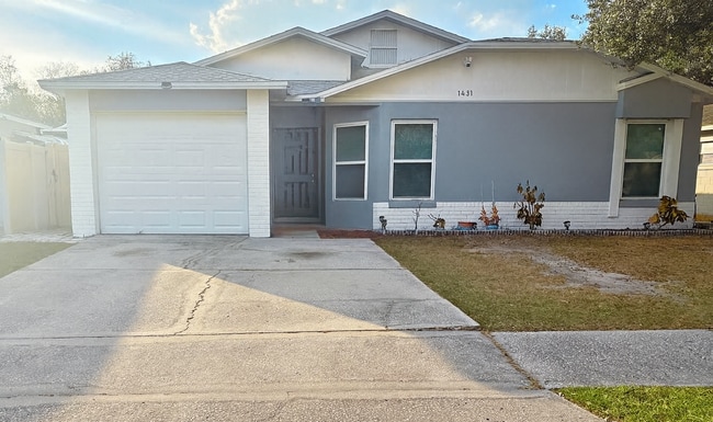 property at 1431 Thistledown Dr