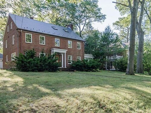 29 Gammons Rd-Unit -C in Newton, MA - Building Photo