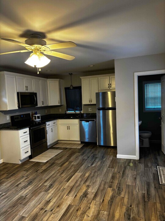 14 Winsor Ave in Concord, NH - Building Photo