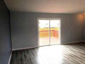 50 Wedeene St in Kitimat, BC - Building Photo - Building Photo