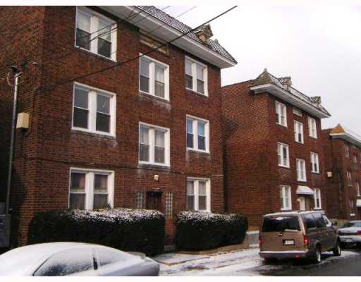 223 Spencer Ave in Pittsburgh, PA - Foto de edificio - Building Photo