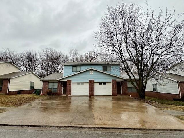 910 S Green Point Trce in Fayetteville, AR - Building Photo