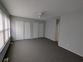 22 Fomalhaut Ct in Blackwood, NJ - Foto de edificio - Building Photo