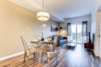 40 Kirkland Private in Ottawa, ON - Building Photo - Building Photo