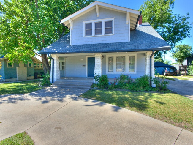 property at 1216 NW 36th St
