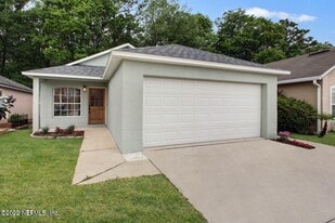 3462 Talisman Drive in Middleburg, FL - Building Photo