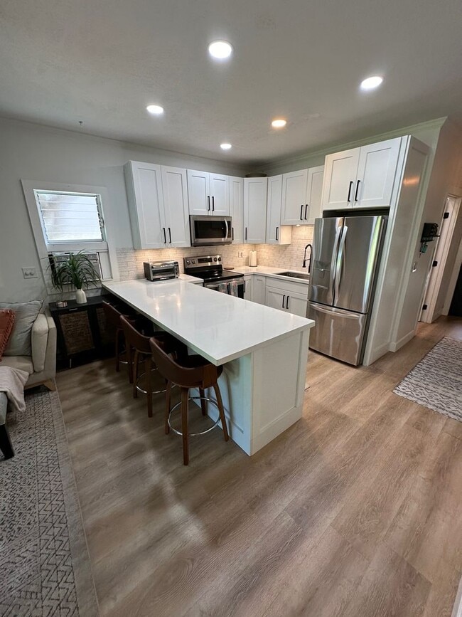 property at 4435 Lower Honoapiilani Rd