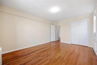 2620 Ocean Pkwy in Brooklyn, NY - Building Photo - Building Photo