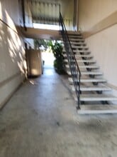 4260 Clayton Rd, Unit 18 in Concord, CA - Foto de edificio - Building Photo