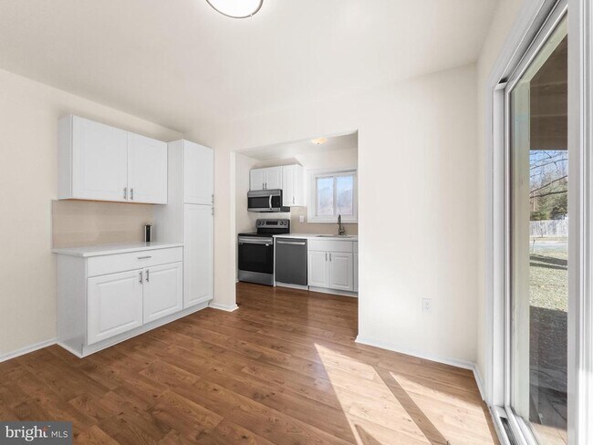 10100 Le Fevre Dr in Rosaryville, MD - Building Photo - Building Photo