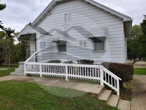 430 5th Ave in Mansfield, OH - Building Photo - Building Photo