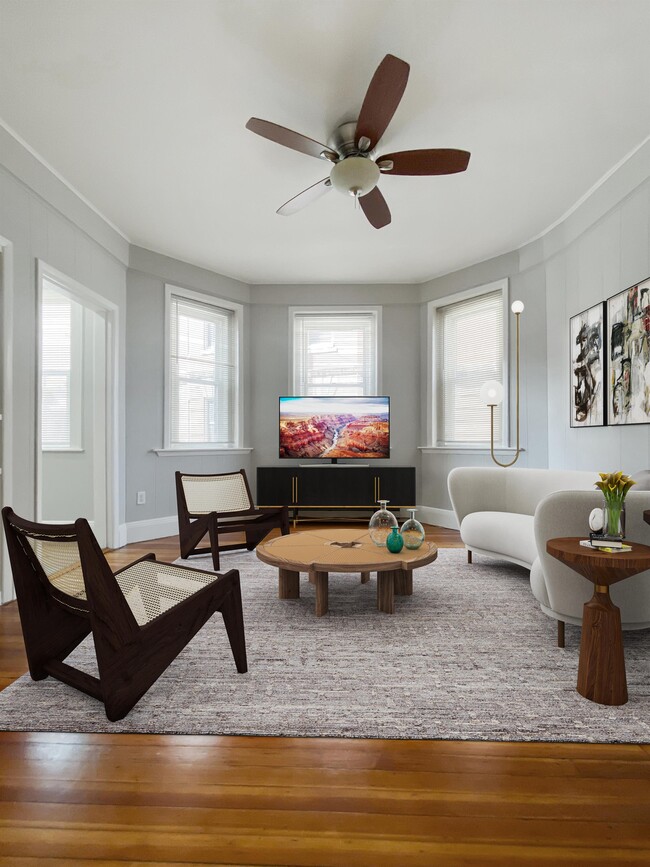 43 Mount Pleasant Ave, Unit 4 in Boston, MA - Foto de edificio - Building Photo