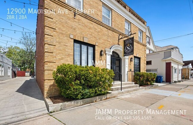 12900 Madison Ave in Lakewood, OH - Building Photo - Building Photo