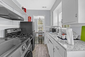 2405 Eastwood Ave in Memphis, TN - Building Photo - Building Photo