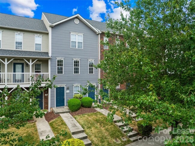 property at 118 Steam Engine Dr