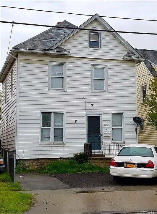 2616 Porter Rd in Niagara Falls, NY - Building Photo