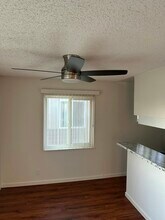 2936 Peppertree Ln in Costa Mesa, CA - Building Photo - Building Photo