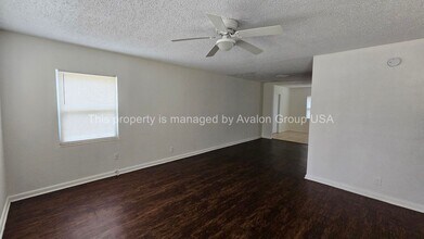 3018 Donna Dr in Jacksonville, FL - Building Photo - Building Photo