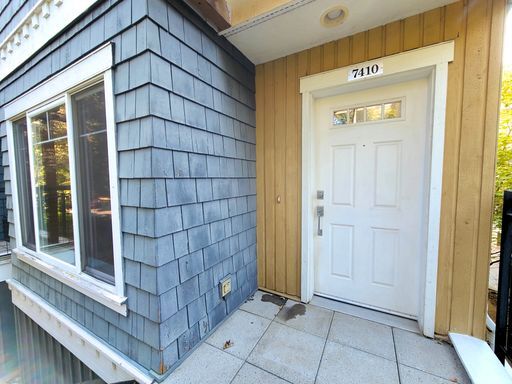 7410 4th Ave NE in Seattle, WA - Building Photo - Building Photo