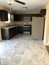 1469 Village Circle Dr in Glen Carbon, IL - Foto de edificio - Building Photo