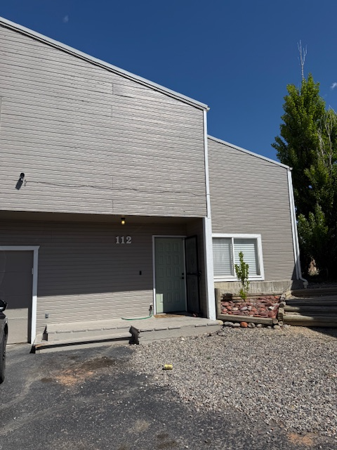 property at 112 Anna Ct