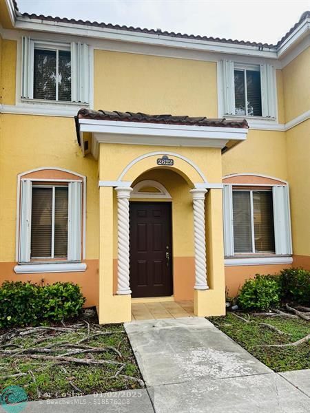 2622 SE 14th Ave in Homestead, FL - Foto de edificio - Building Photo