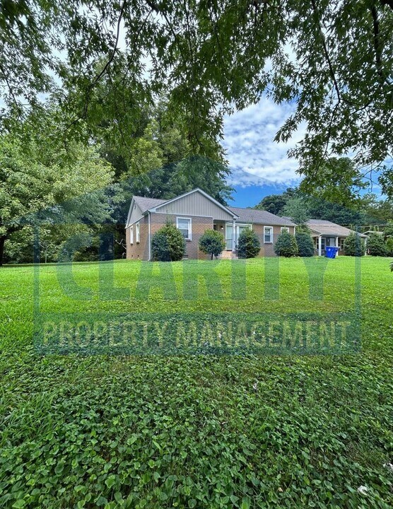 401 Emmett Ave NW in Cleveland, TN - Building Photo