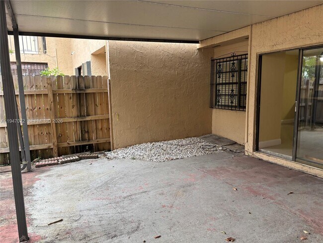 3610 SW 112th Ave in Miami, FL - Building Photo - Building Photo