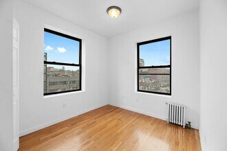 101 Delancey St in New York, NY - Building Photo - Building Photo