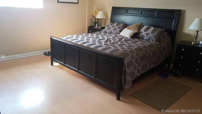 property at 3901 S Ocean Dr