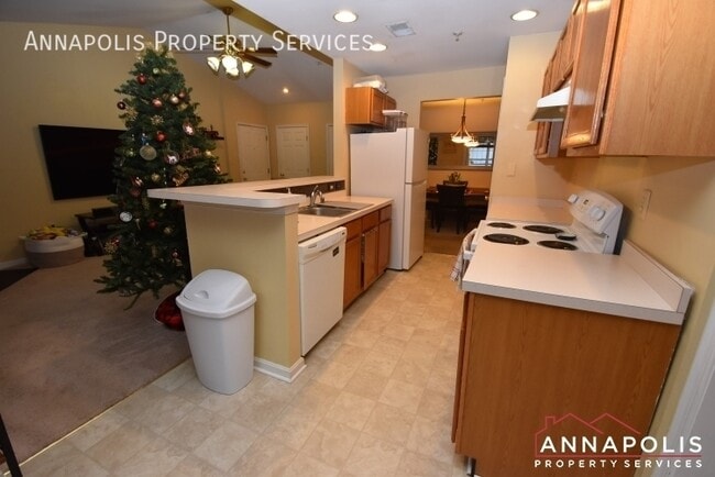 2008 Peggy Stewart Way in Annapolis, MD - Building Photo - Building Photo