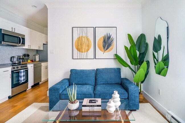 403 E 69th St in New York, NY - Building Photo - Building Photo