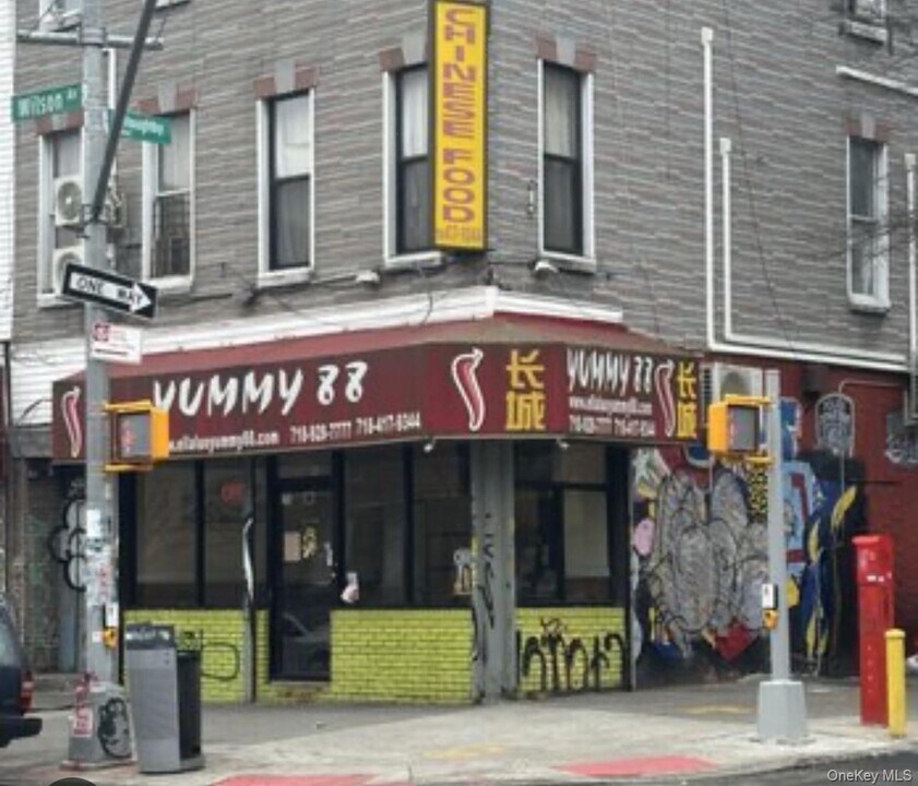 130 Wilson Ave in Brooklyn, NY - Building Photo