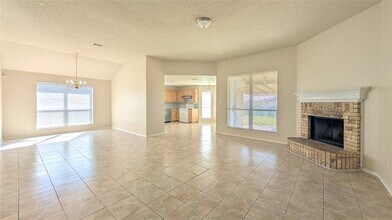 500 Firebird Ct in Arlington, TX - Building Photo - Building Photo