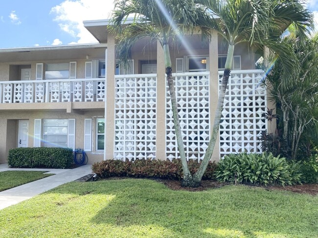 2480 Juniper Dr