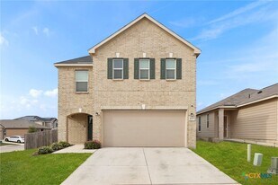 4703 Plaza Ctr in San Antonio, TX - Building Photo