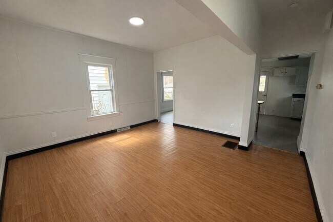 720 Baldwin Ave in Sharon, PA - Building Photo - Building Photo