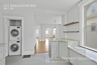 421 Dorchester Ave in Cincinnati, OH - Building Photo - Building Photo