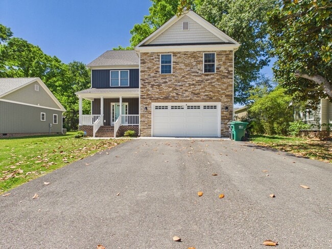 1700 Dinwiddie Ave in Hopewell, VA - Building Photo - Building Photo