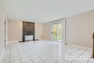 7652 Brittany Ct in Frankfort, IL - Building Photo - Building Photo