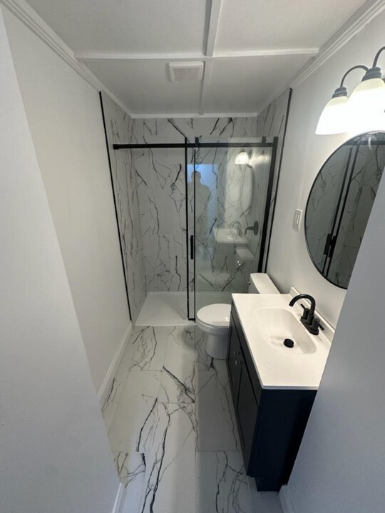 1210 E Broad St in Gadsden, AL - Building Photo