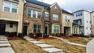 3231 Moss Ln in Charlotte, NC - Building Photo - Building Photo