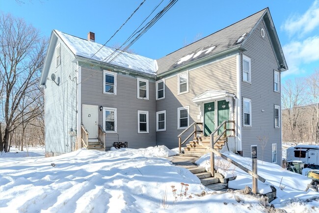 38 Mill St in Pepperell, MA - Building Photo - Building Photo