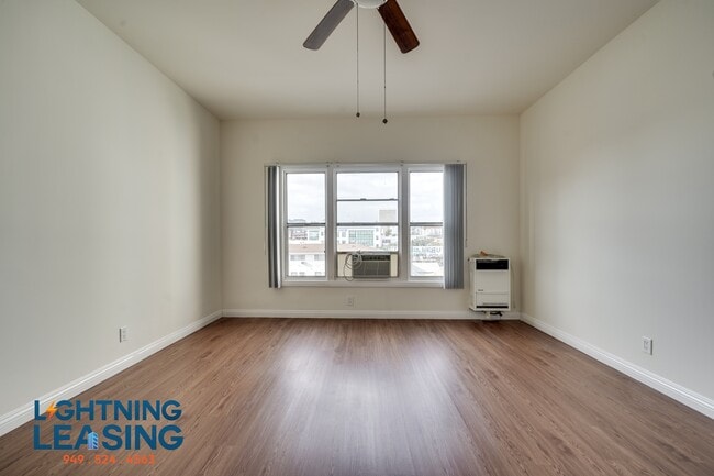property at 1058 Normandie Ave