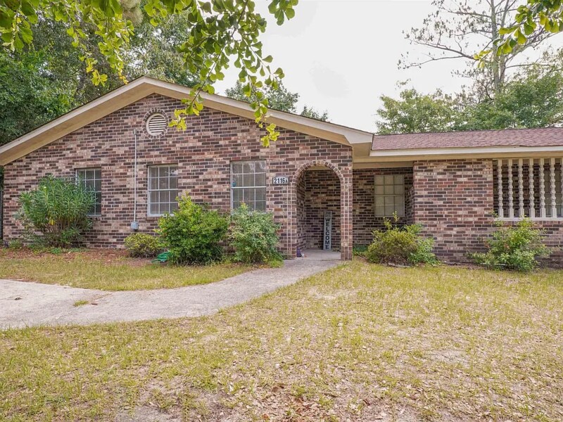 2116 Greenoaks Rd in Columbia, SC - Building Photo
